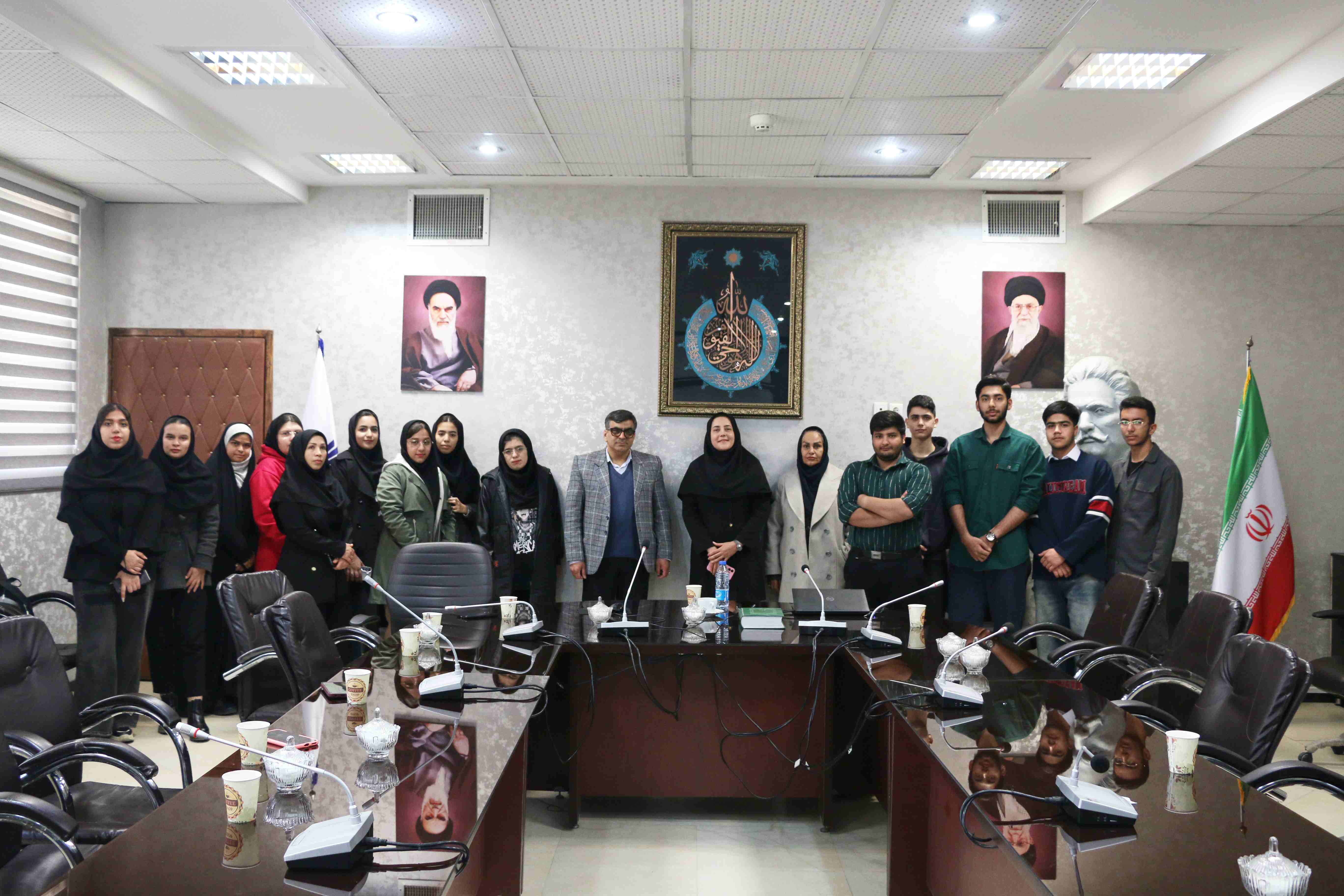 برگزاری ورکشاپ «گیاهان دارویی؛ گنج پنهان ایران و فرصت‌های طلایی شغلی برای نسل شما»