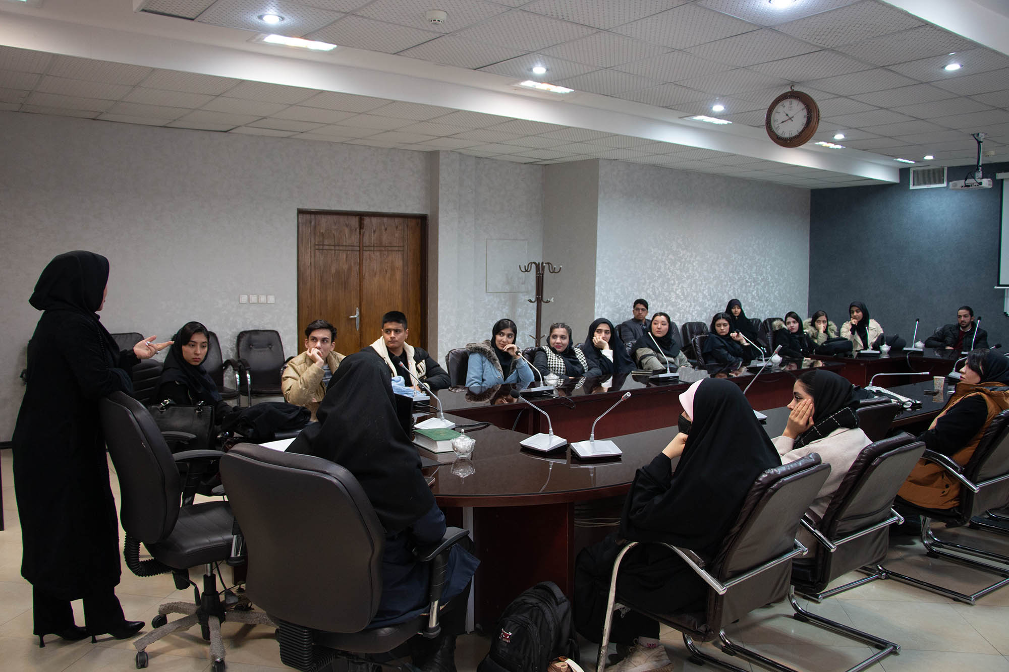 کارگاه آموزشی «مهارت‌های پیش از ازدواج و تقویت اعتمادبه‌نفس»