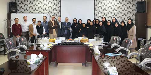 جلسه ریاست با کارمندان موسسه آموزش اقبال لاهوری