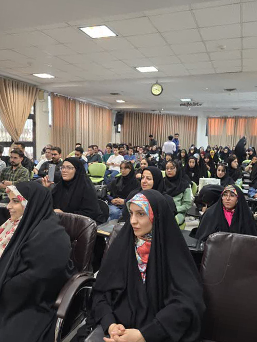 برگزاری همایش استانی آوات با هدف امید آفرینی و ایجاد کسب و کار در مؤسسه آموزش عالی اقبال لاهوری