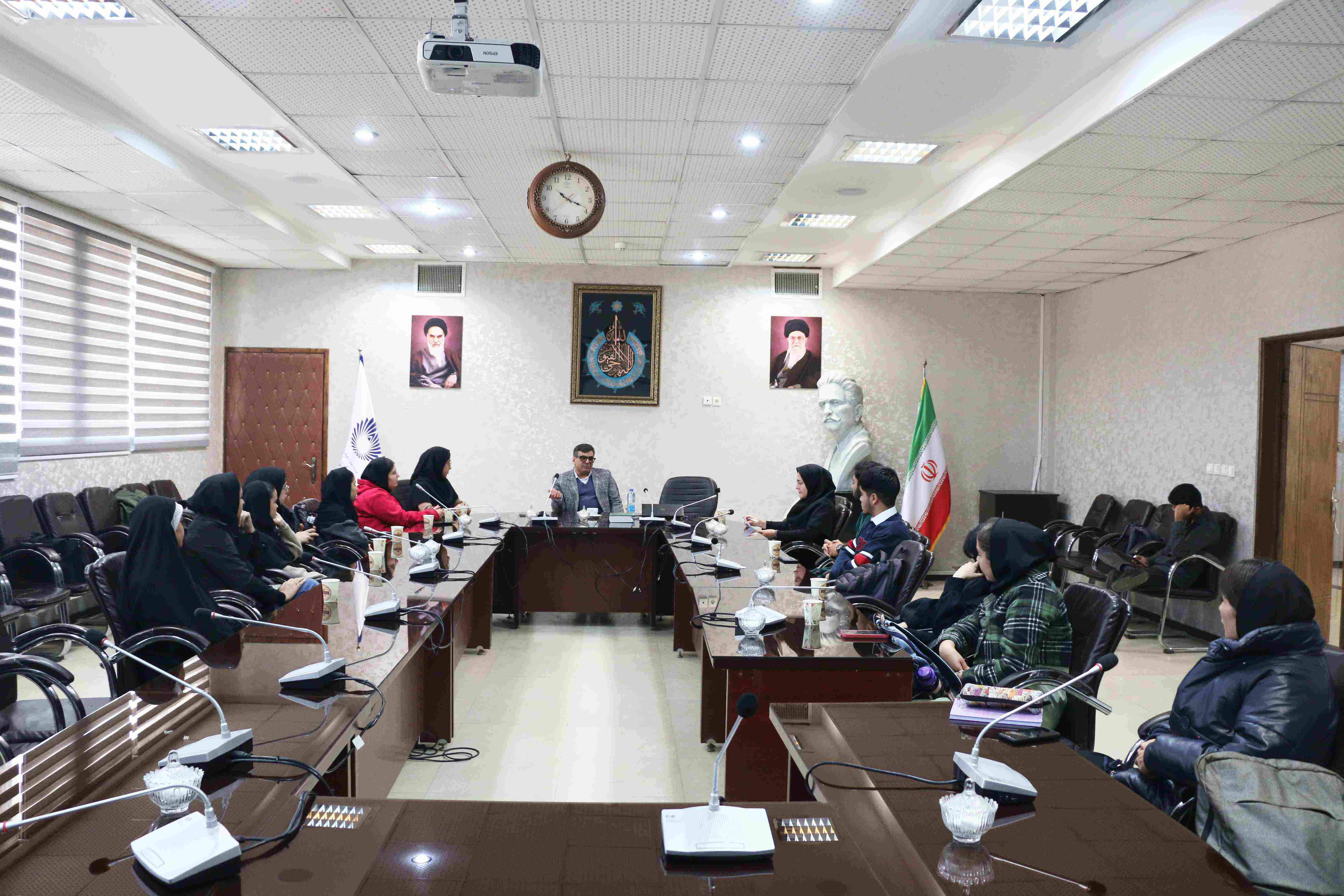 برگزاری ورکشاپ «گیاهان دارویی؛ گنج پنهان ایران و فرصت‌های طلایی شغلی برای نسل شما»