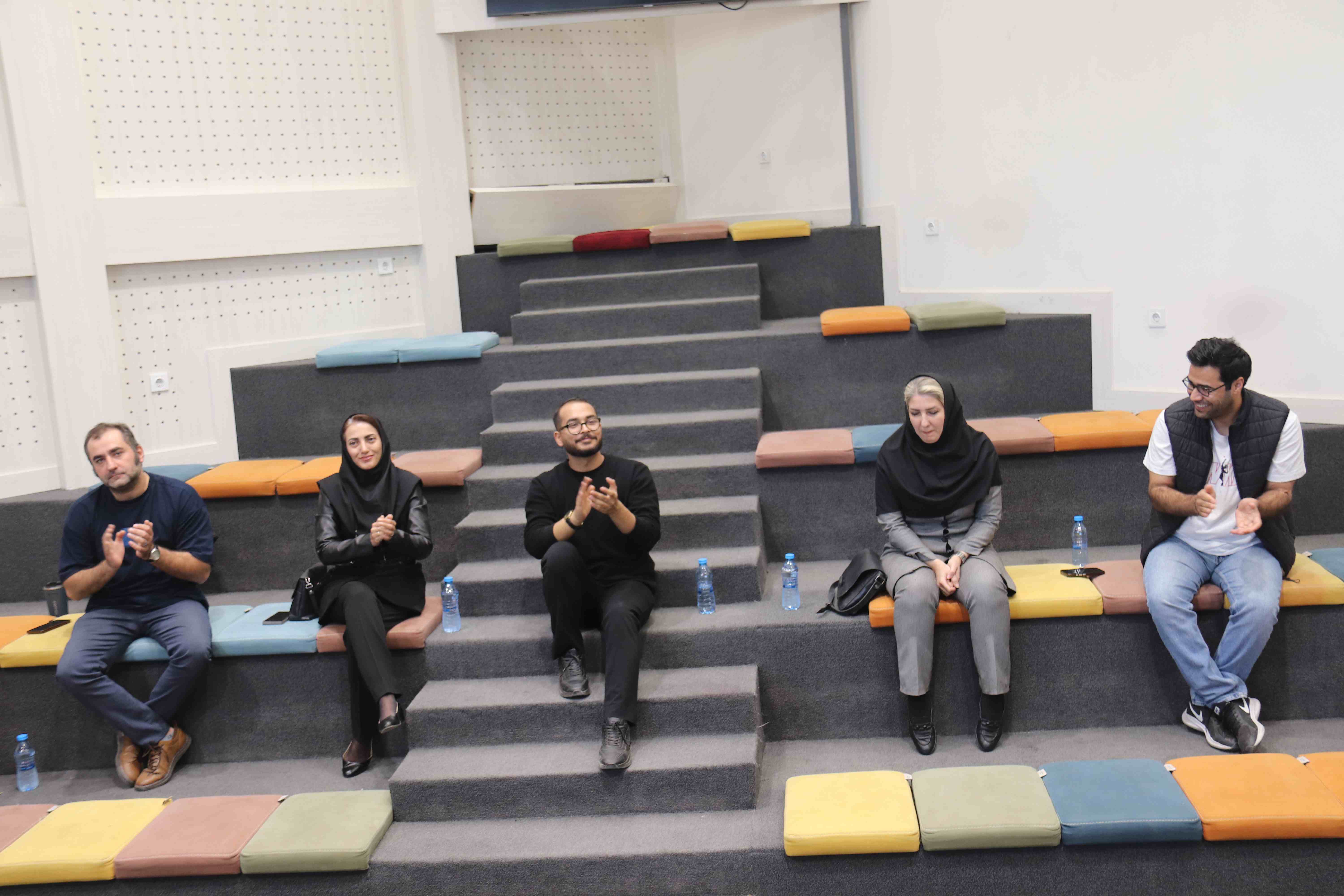 جلسه معارفه نو دانشجویان موسسه مهر ماه 1404