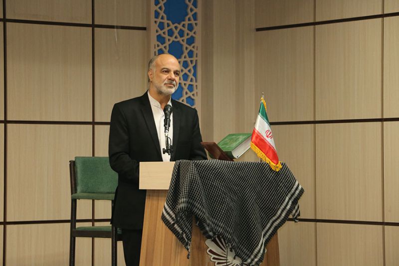 پرچم گنبد مطهر حرم حضرت ابوالفضل العباس (ع) در موسسه آموزش عالی اقبال لاهوری