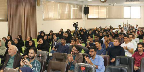برگزاری آیین نو دانشجویان موسسه آموزش عالی اقبال لاهوری در سال تحصیلی 98-99