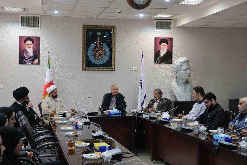 برگزاری مراسم تکریم و معارفه امام جماعت مؤسسه آموزش عالی اقبال لاهوری