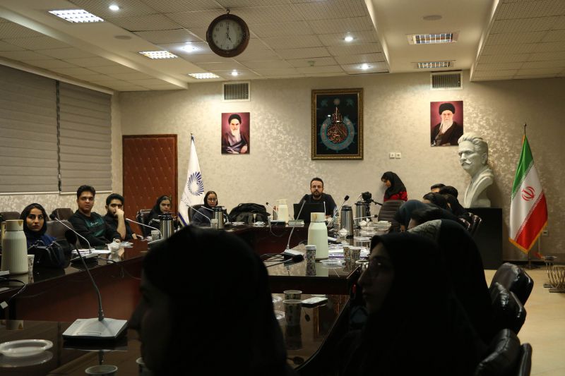 کارگاه آشنایی با کاربردهای هوش مصنوعی در طراحی و تولید محتوا