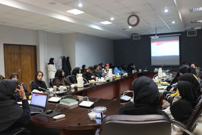 کارگاه «نحوه جست‌وجوی منابع و مقاله‌نویسی علمی»