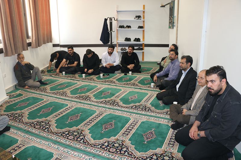 برگزاری مراسم عزاداری سالروز شهادت امام جعفر صادق (ع) با یاد و خاطره شهدای دانش آموز میناب